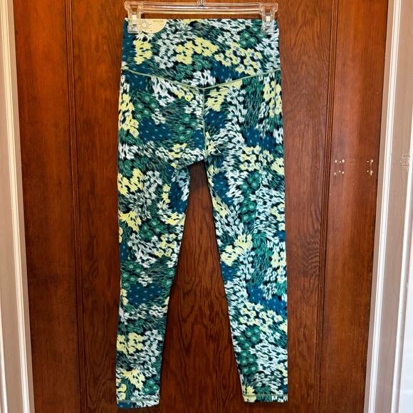 NWT Offline by Aerie Hi-Rise Real Me Xtra 7/8 Leggings Womens Medium - Picture 3 of 9